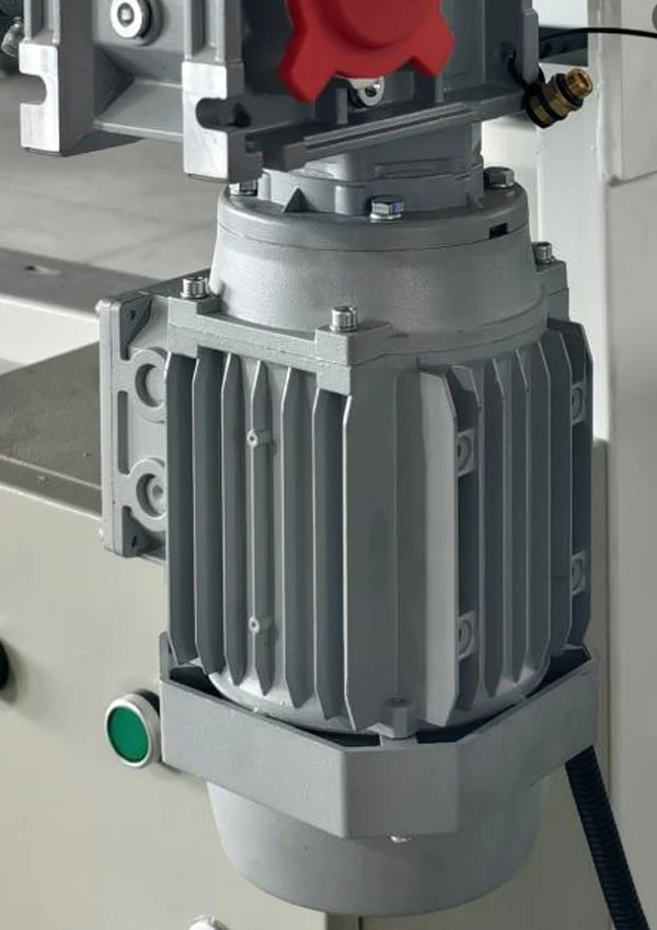Splash-Proof Motor